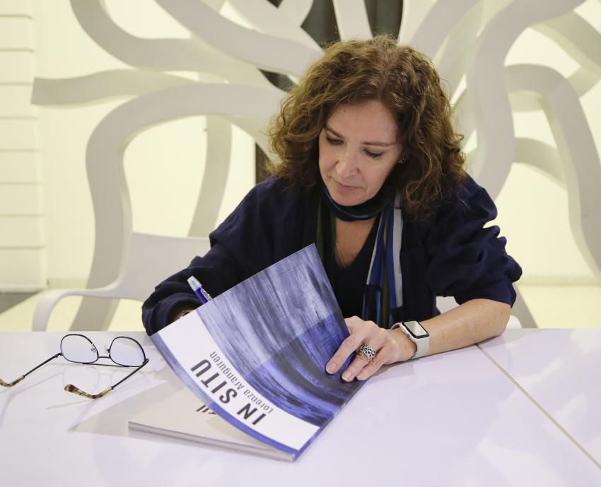 Lorenza Aranguren presenta Catálogo de exposición “In situ” en el MUSA