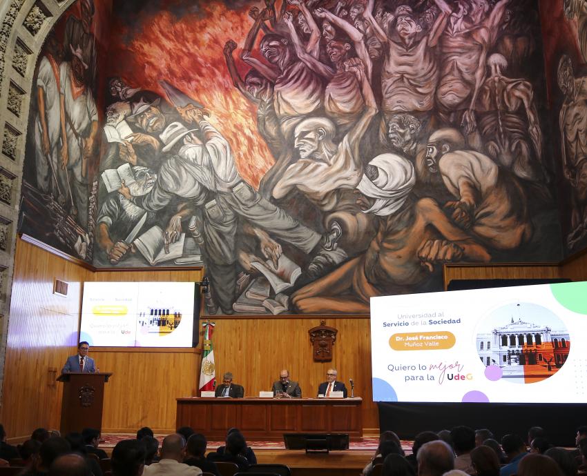 Expone doctor José Francisco Muñoz Valle plan de trabajo ante el CGU