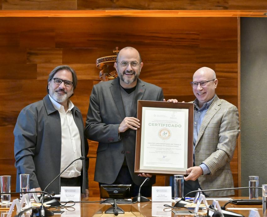 CUTonalá recibe certificación como líder ambiental en la Red Universitaria
