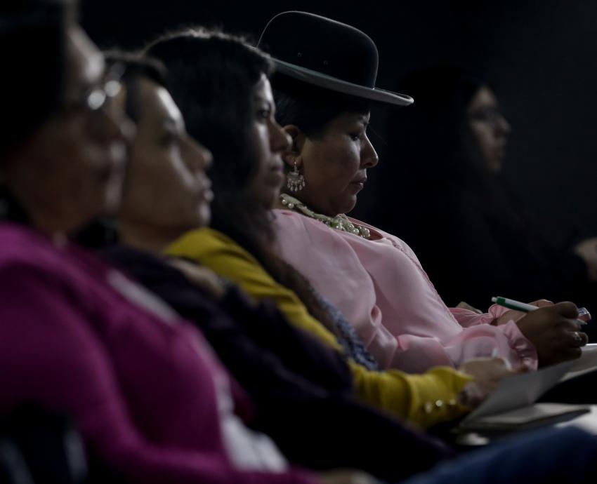 Dialogan sobre las luchas indígenas y su politización desde el siglo XV