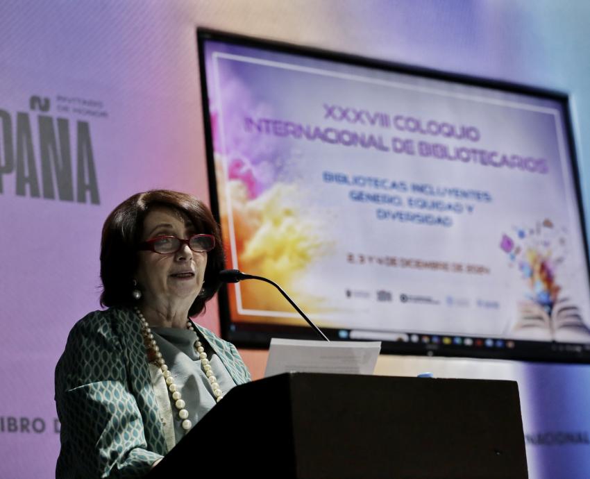 Bibliotecas deben contribuir para promover la inclusión y la igualdad de género