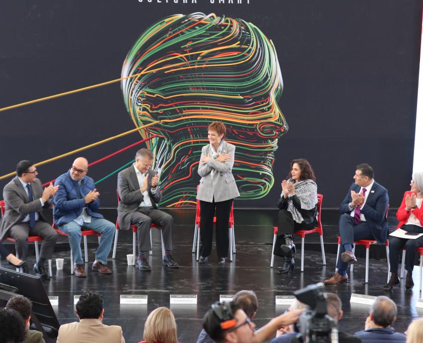 TVMorfosis: cultura smart en la FIL