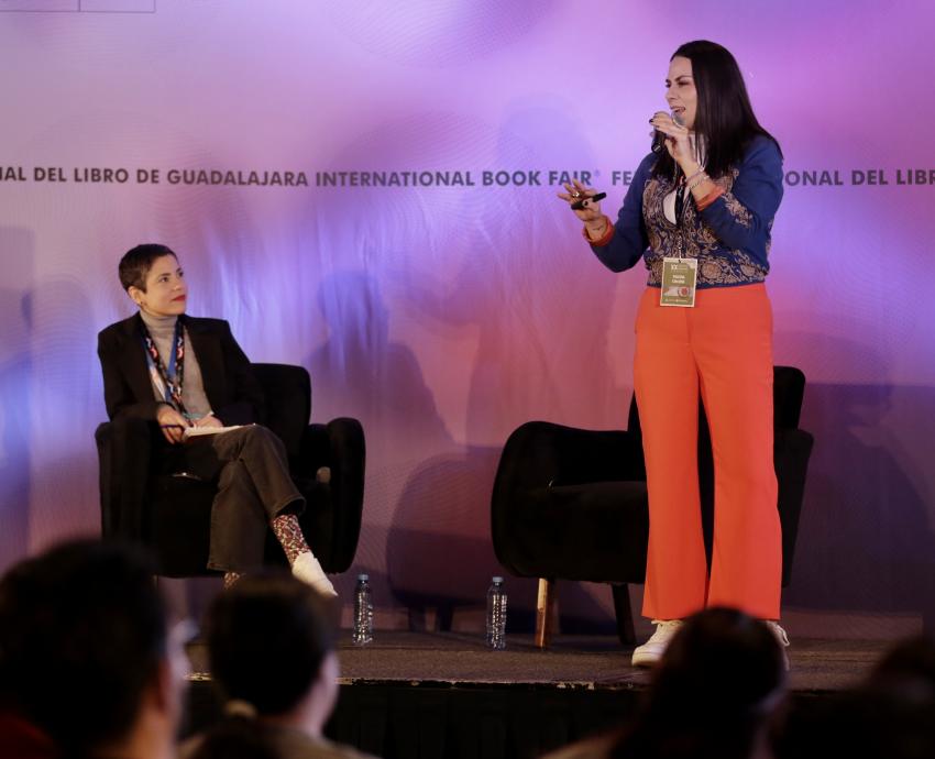 “Las palabras sí pueden ayudar a crear una realidad más igualitaria”: Paulina Chavira 