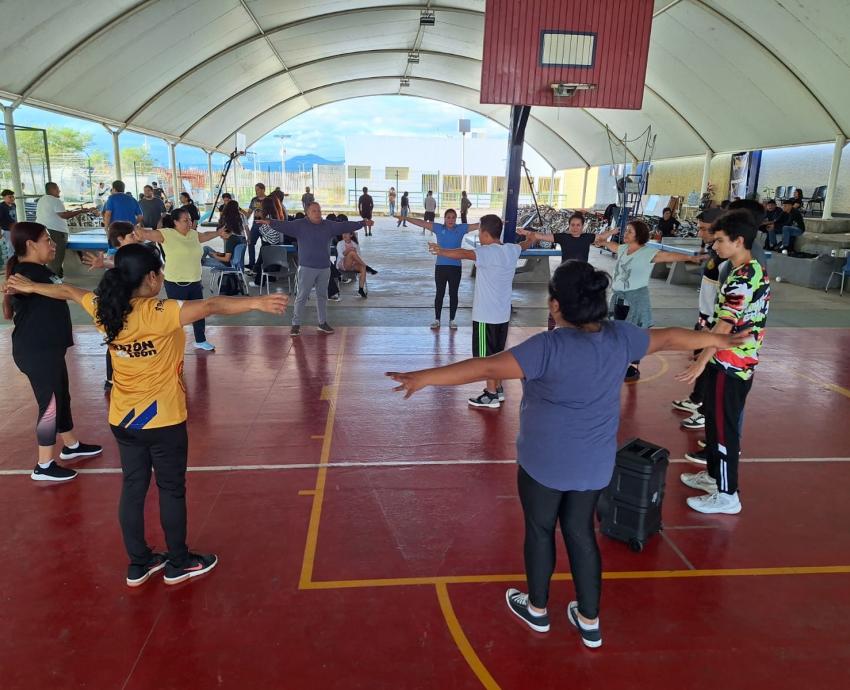 Estudiantes buscan rehabilitar espacios públicos deportivos de Ciudad Guzmán