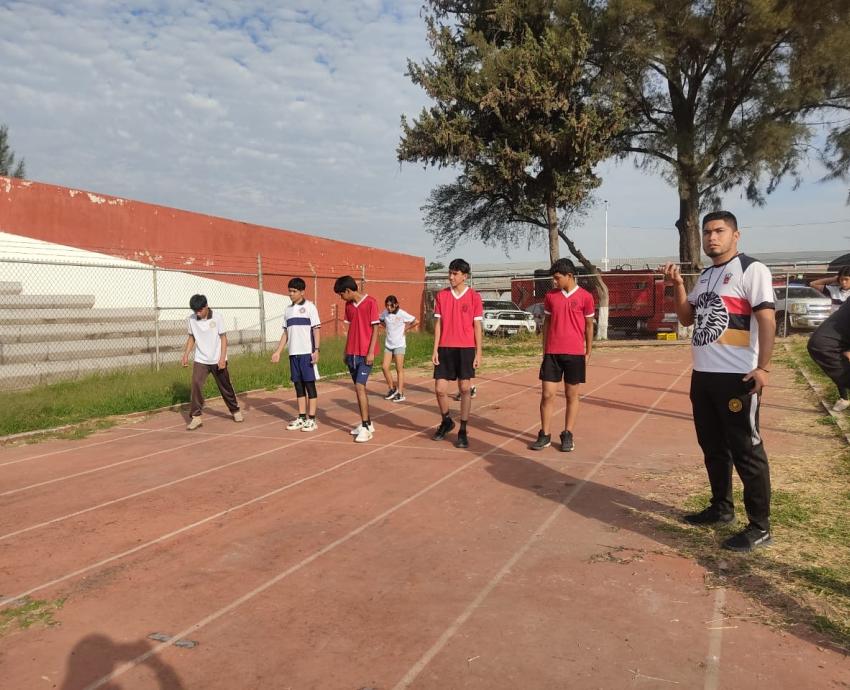 Estudiantes buscan rehabilitar espacios públicos deportivos de Ciudad Guzmán