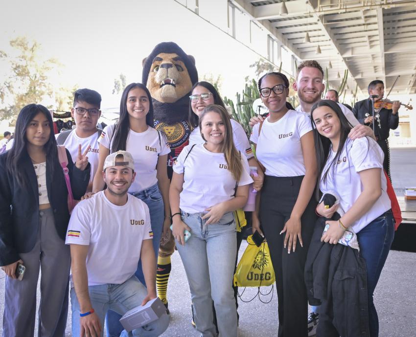 Recibe UdeG a 303 estudiantes de intercambio 