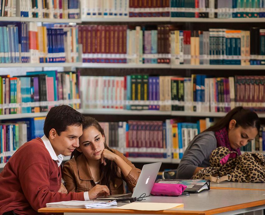 Abren convocatoria 2025 para estímulos económicos a estudiantes sobresalientes