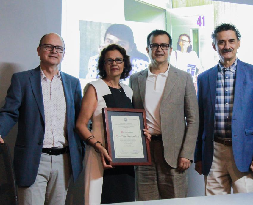 Celebra licenciatura en Diseño de interiores y ambientación su 48 aniversario