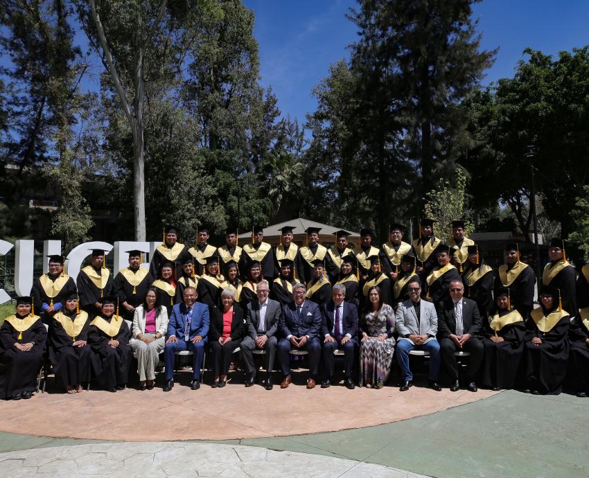 Egresa primera generación de Técnico Superior Universitario en Electrónica y pruebas