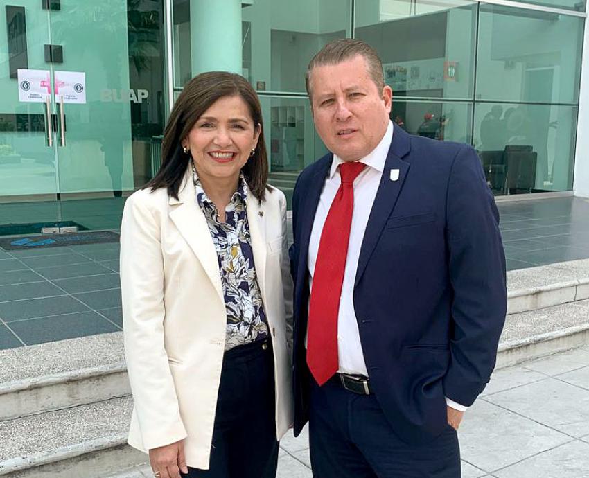 Destaca UdeG la importancia de defensorías universitarias en reunión de ANUIES