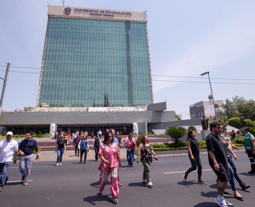 Participan más de 349 mil miembros de la Red Universitaria en simulacro nacional 
