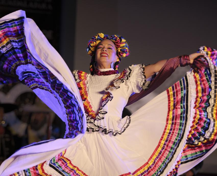 Celebra su 30 aniversario la licenciatura en Artes escénicas para la expresión dancística 