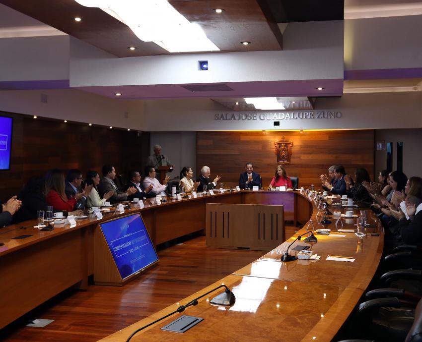 Recibe Preparatoria 5 Certificado ISO 21001:2018 por su sistema de gestión de calidad