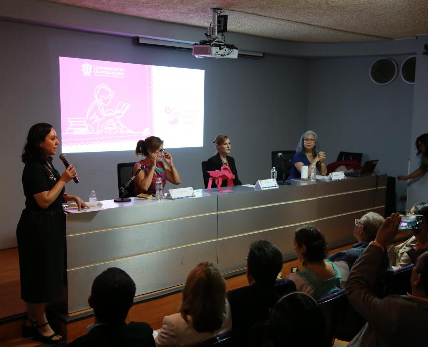 Celebran 15 años de libros y promoción de la lectura con “Letras para Volar”