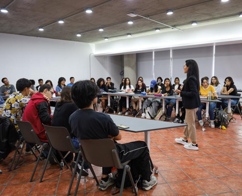 UdeG convoca a su comunidad académica a participar en el Premio a la Práctica Docente Innovadora 2025