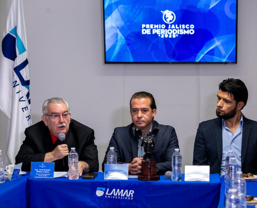 Entrega Universidad Lamar estafeta del Premio Jalisco de Periodismo a la UNEDL