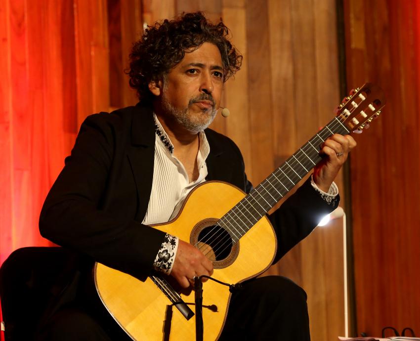 La memoria oral y musical de Chile está ligada al legado de Salvador Allende, dice el músico Manuel García 
