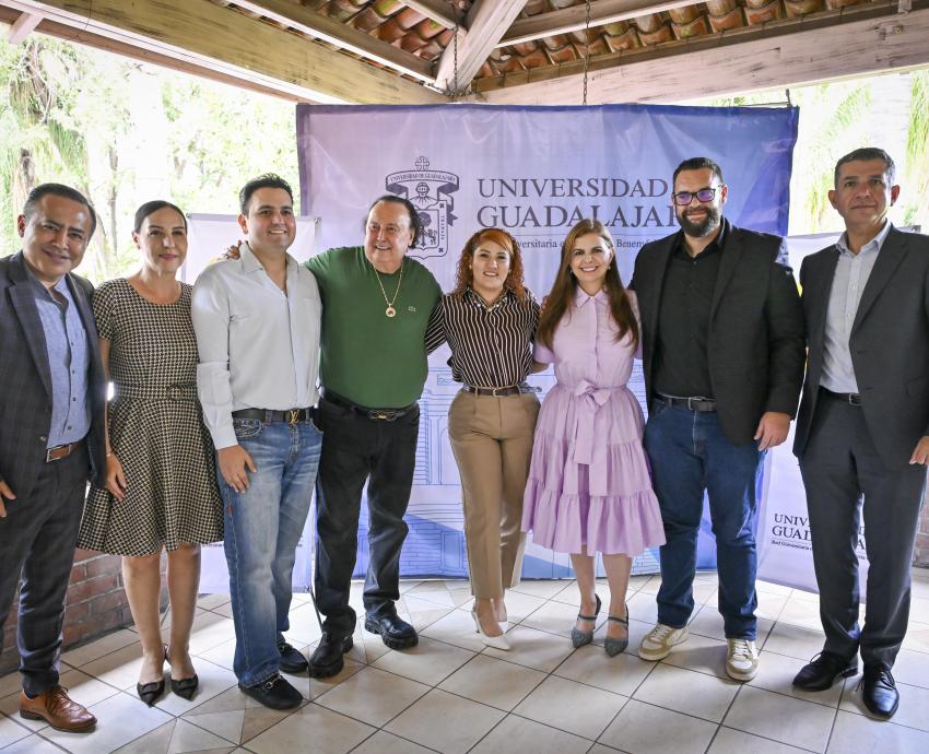 UdeG firma convenio con Dulces de la Rosa para favorecer la inserción del estudiantado al mercado laboral 