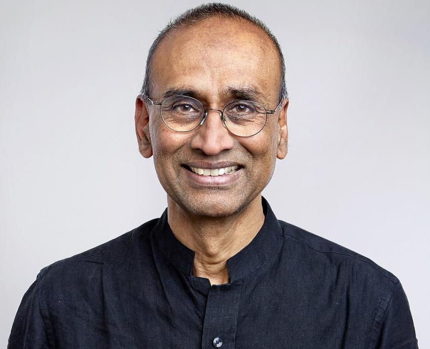 El premio Nobel Venki Ramakrishnan encabezará FIL Ciencia