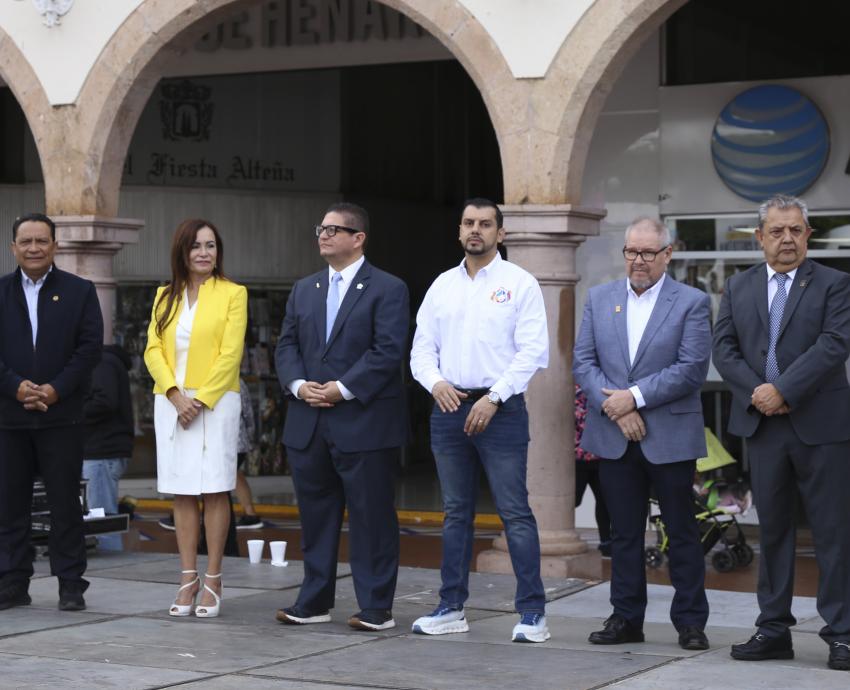 CUAltos inaugura Feria Internacional del Huevo en Tepatitlán 