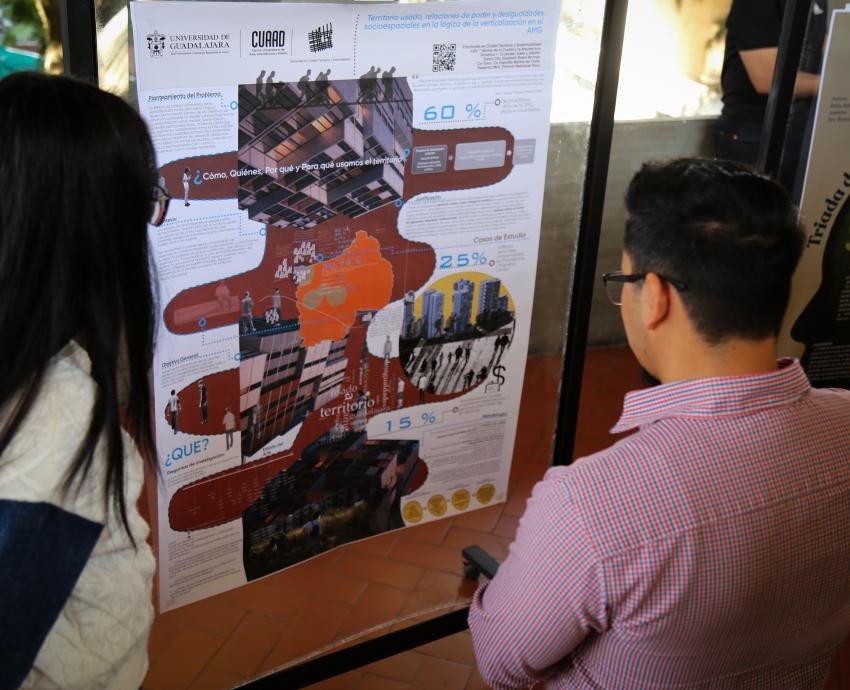 Charlan sobre investigación durante 2° Feria de Investigación y Posgrados Con (ciencia) creativa del CUAAD