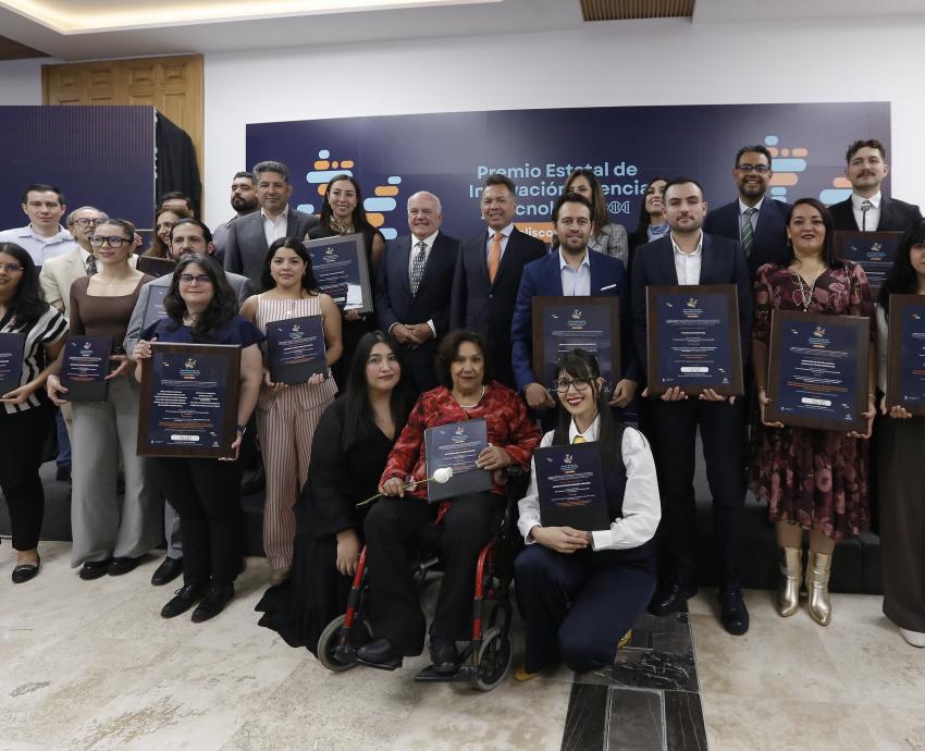 Universitarias y universitarios ganan Premio Estatal de Innovación, Ciencia y Tecnología 2025