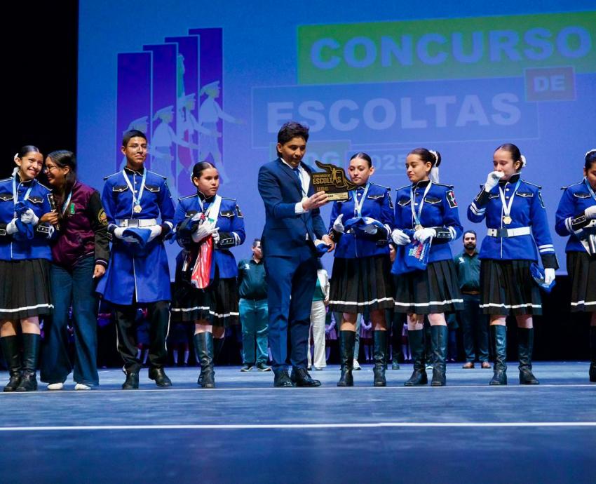 Gana la Preparatoria 10 el primer lugar del Concurso de Escoltas UDG 2025