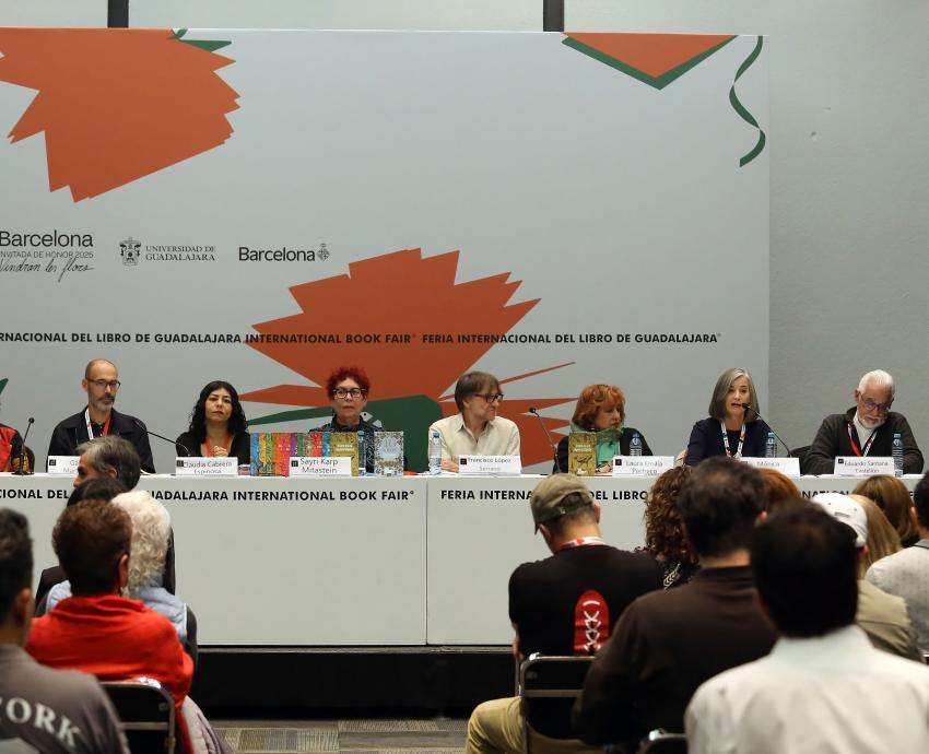 Francisco López Serrano recibe el Premio Ciudad y Naturaleza “José Emilio Pacheco” en la FIL