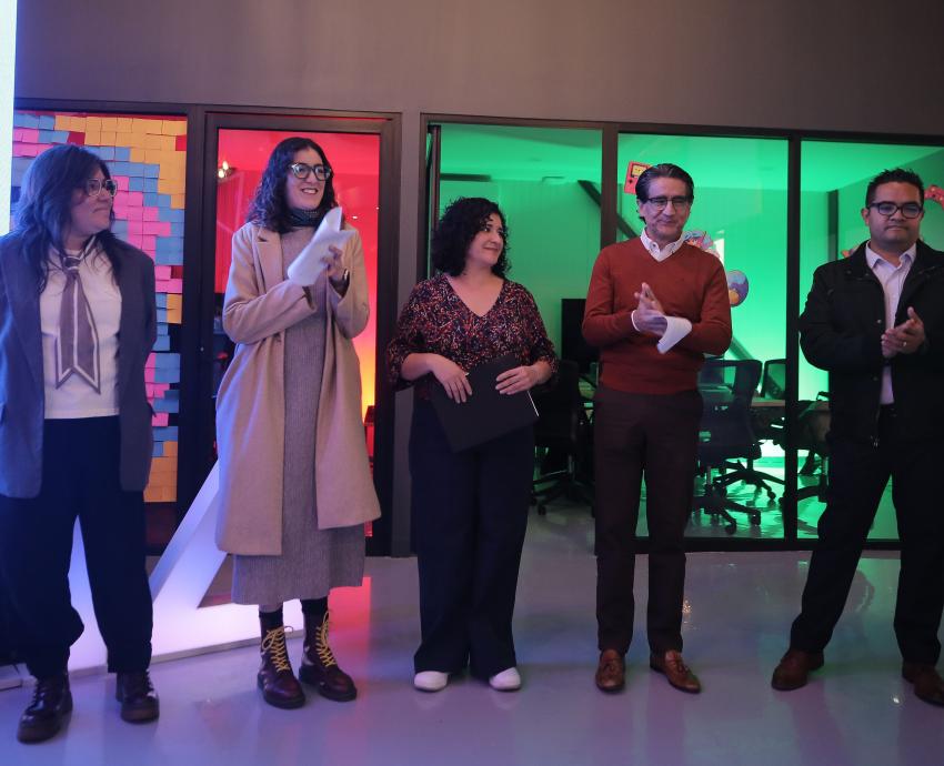 Con videojuegos y novelas gráficas, alumnos del CUAAD enseñan sobre ciberseguridad 