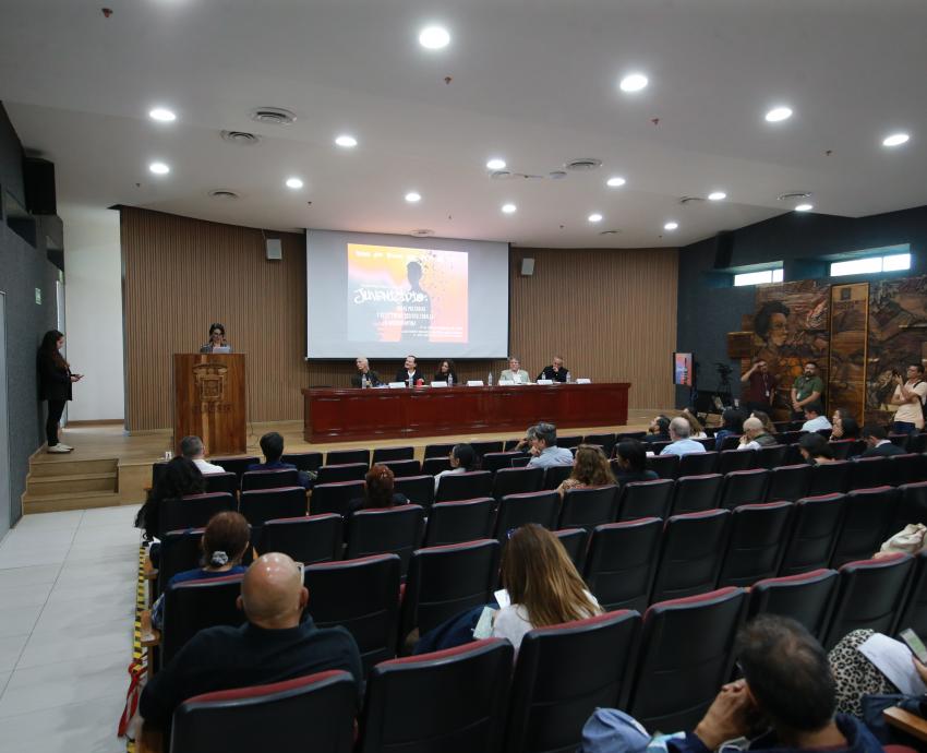 CALAS analiza el juvenicidio entre las desigualdades y violencias