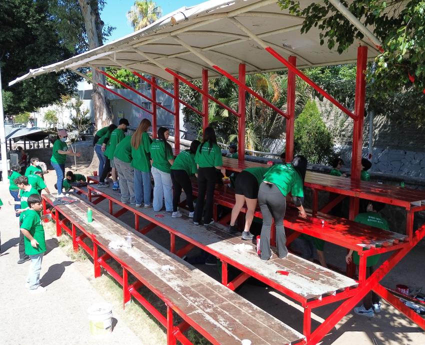 UdeG inaugura primer “Tequio mundialista” en Prepa 18