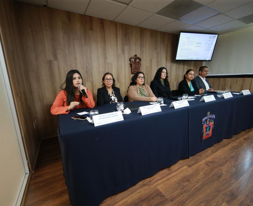 Especialistas urgen políticas públicas para una reingeniería en la producción industrial y desecho de residuos 