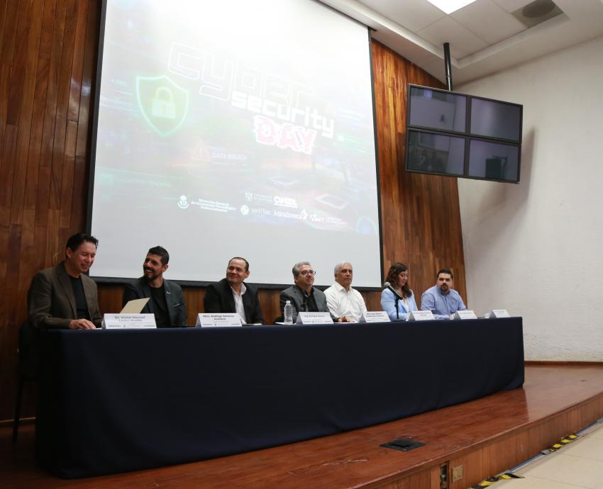 Estudiantes del CUGuadalajara desarrollan habilidades en el “Cybersecurity day”