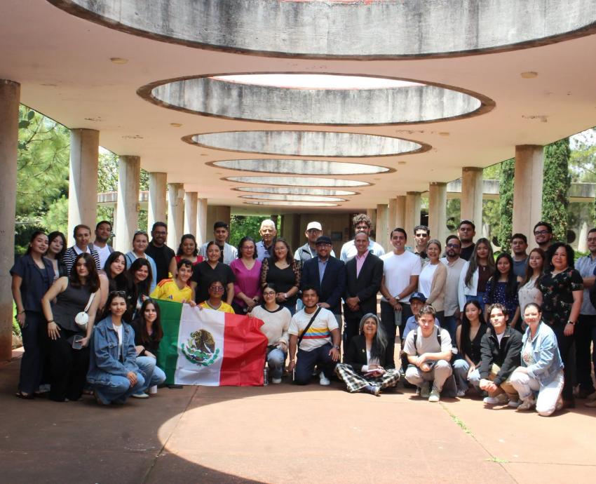 Más de mil estudiantes de la UdeG participan en Verano Delfín 2026