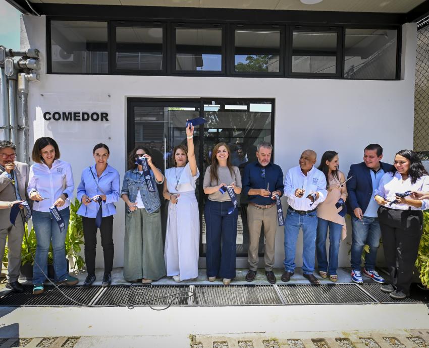Rectora General inaugura comedores para trabajadores en tres preparatorias
