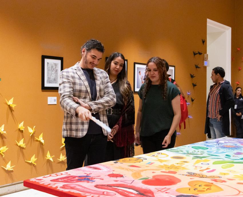 “Invisibles”, exposición en el Musa que visibiliza identidades y voces de la comunidad LGBTIQ+