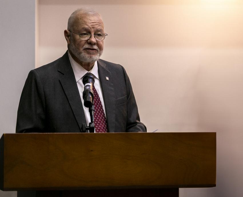 Entregan galardón “Helen Ladrón de Guevara Cox” 2026 a bibliotecarios destacados 