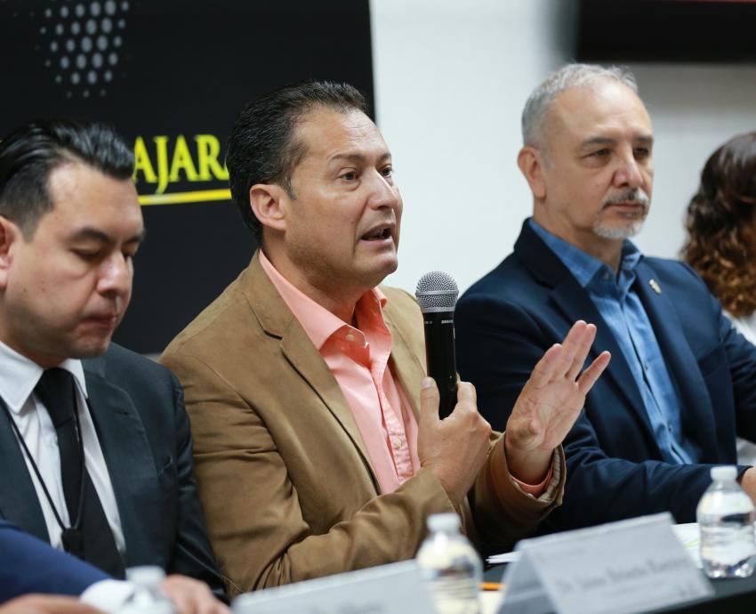 Llaman especialistas del HCG a incrementar control prenatal para mejorar condiciones de madres y recién nacidos