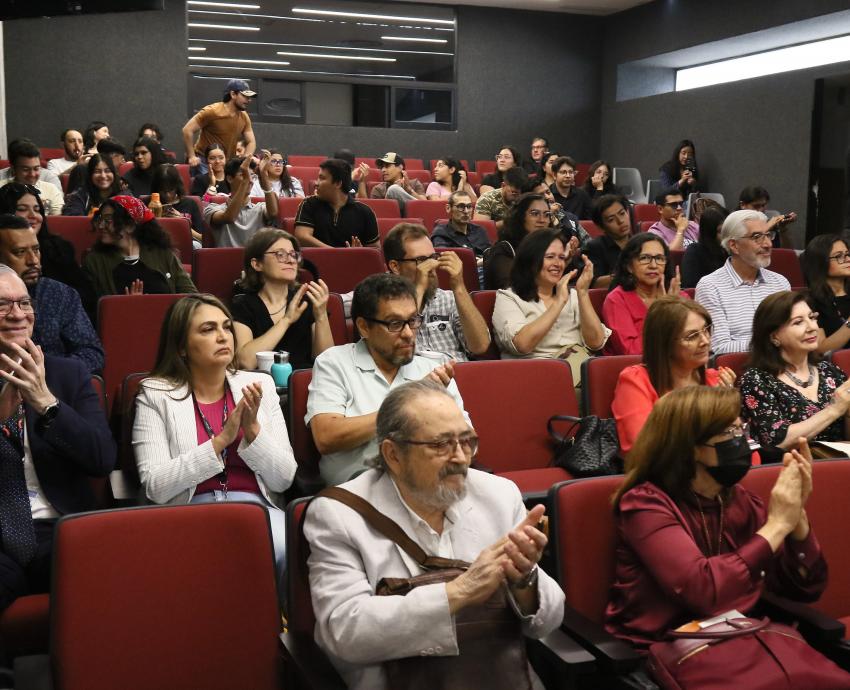 Inician festejos por los 40 años del Departamento de Estudios de la Comunicación Social