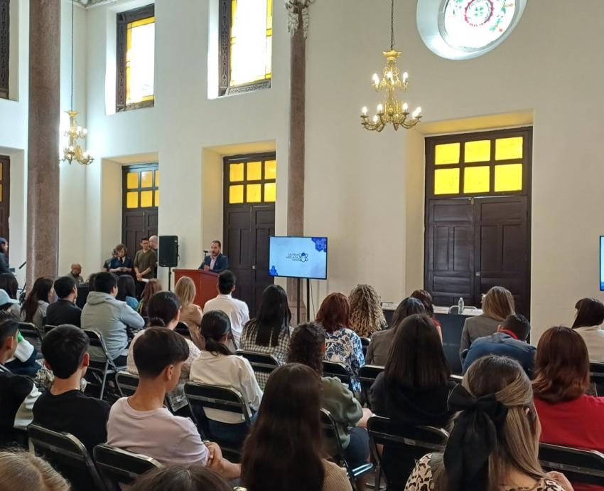 Inspiran científicas en conversatorio organizado por Radio UdeG y la Secretaría de Igualdad de Jalisco