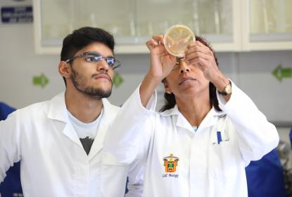 Científicos de las Cátedras de la Diáspora Mexicana fortalecen la investigación global de la UdeG