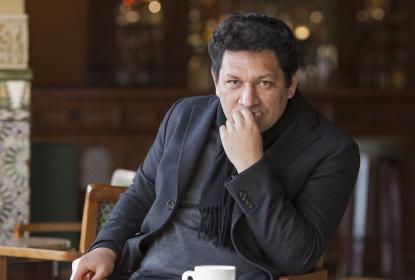 El escritor salvadoreño Jorge Galán, ganador del Premio de Literatura Ciudad y Naturaleza José Emilio Pacheco 2022