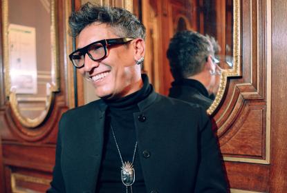 De las aulas a París: participa docente de CUAAD en Semana de la Moda en París