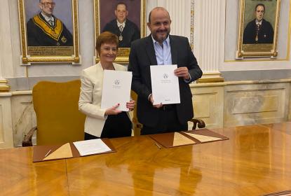 UdeG firma acuerdo con la Universidad de Valencia, en el marco del V Encuentro de Rectores Universia