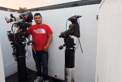 Egresado de CUCEI construye observatorio astronómico en su casa, en El Salto