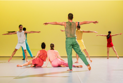 En Foro FIL se fusionan bailarines europeos y mexicanos para bailar “In C”, de Sasha Waltz
