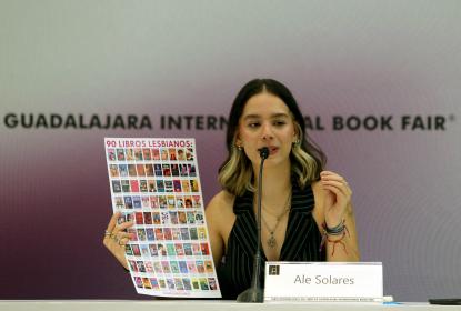 FIL Joven presenta “Guía básica para leer a mujeres que aman mujeres