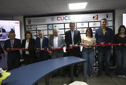 Inauguran “Aula Smart” en CUCEA