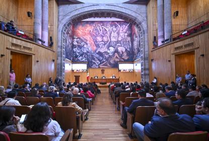 Aprueba CGU la reorganización de la Administración General de la UdeG y reconocen y felicitan los seis años del Rector General