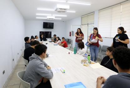 Aplica UdeG examen para aspirantes en situación de discapacidad 